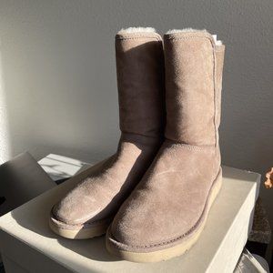 Ugg Abree Short ii Clay womens size 7
